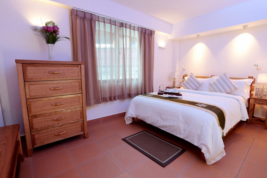 Deluxx Boutique Hotel Sihanoukville Oda fotoğraf