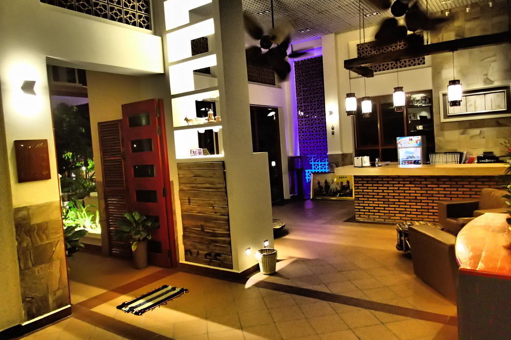 Deluxx Boutique Hotel Sihanoukville Dış mekan fotoğraf
